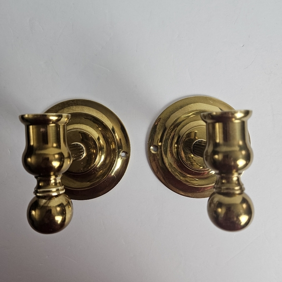 Pair of Vintage Brass Wall Mount Candle Holders – 3.25"W x 3.5"D - Picture 1 of 13
